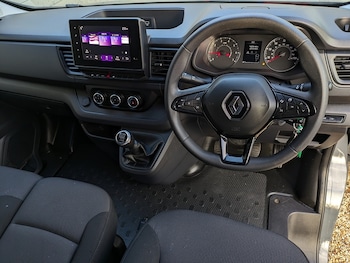 Used Renault Trafic 2022 for sale - 76618289: Photo