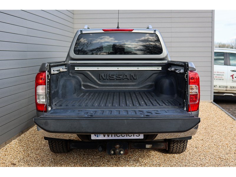 Used Nissan Navara 2016 for sale - 78003936: Photo 10