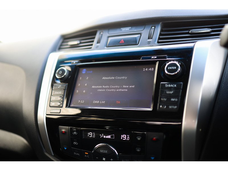 Used Nissan Navara 2016 for sale - 78003936: Photo 17