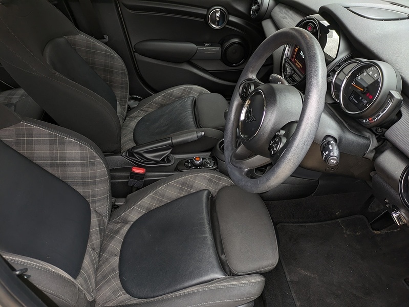 Used MINI Hatch 2019 for sale - 77677088: Photo 18