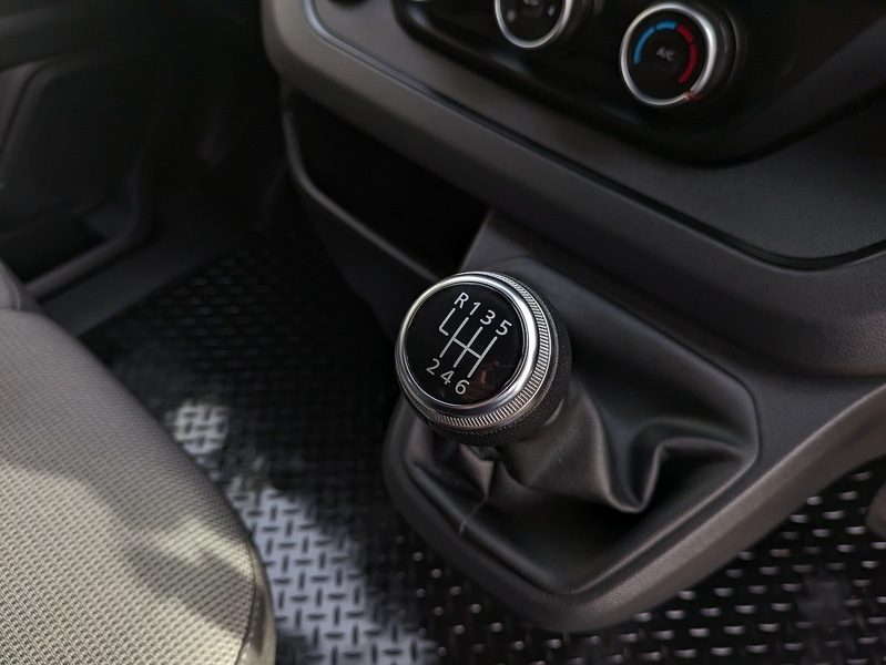 Used Renault Trafic 2022 for sale - 76720042: Photo 12