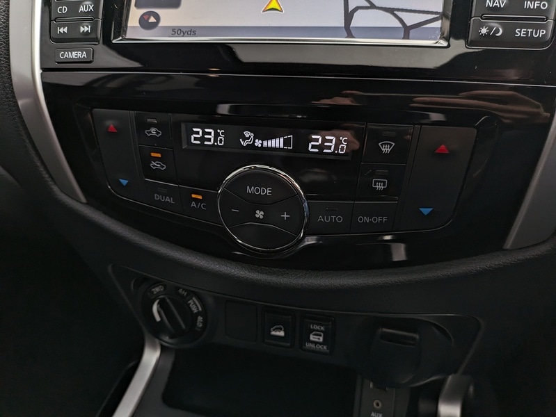 Used Nissan Navara 2018 for sale - 76470705: Photo 14