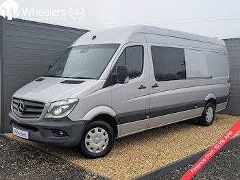 Mercedes-Benz Sprinter feature image