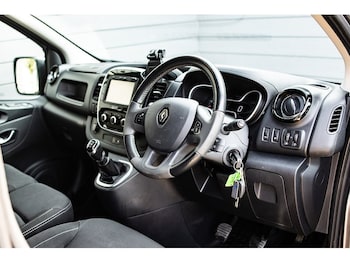 Used Renault Trafic 2019 for sale - 79276899: Photo