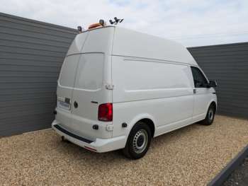 Used Volkswagen Transporter 2020 for sale - 74885000: Photo