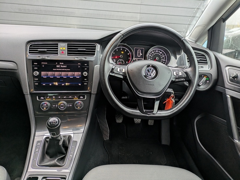 Used Volkswagen Golf 2020 for sale - 77200958: Photo 21