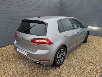 Used Volkswagen Golf 2020 for sale - 77200958: Photo