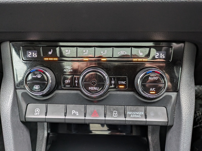 Used Skoda Karoq 2022 for sale - 77452590: Photo 25