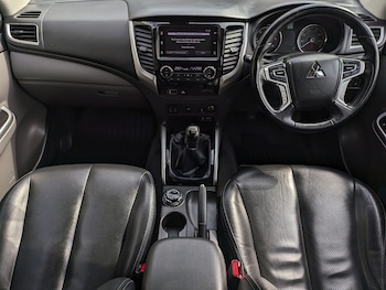 Used Mitsubishi L200 2018 for sale - 75654890: Photo