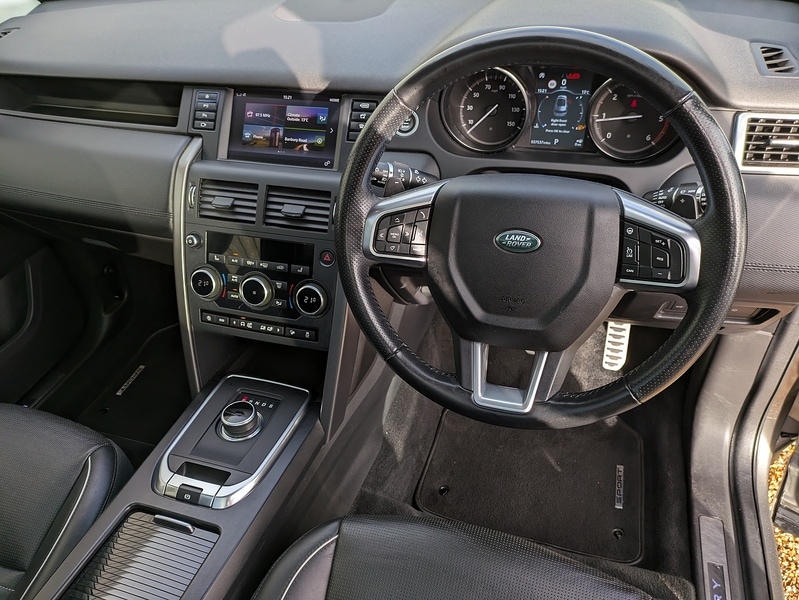 Used Land Rover Discovery Sport 2018 for sale - 76430520: Photo 12