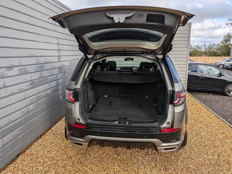 Used Land Rover Discovery Sport 2018 for sale - 76430520: Photo 9