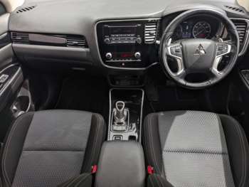 Used Mitsubishi Outlander 2020 for sale - 75057107: Photo