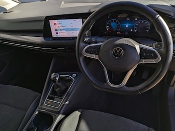 Used Volkswagen Golf 2020 for sale - 76181983: Photo 2