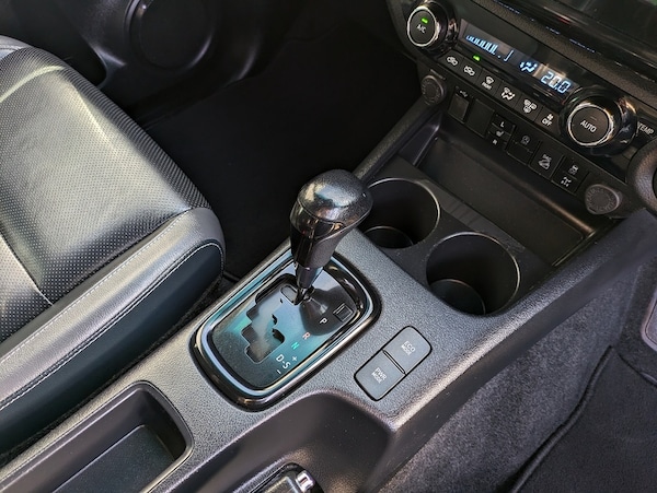 Used Toyota Hilux 2021 for sale - 76114916: Photo 12