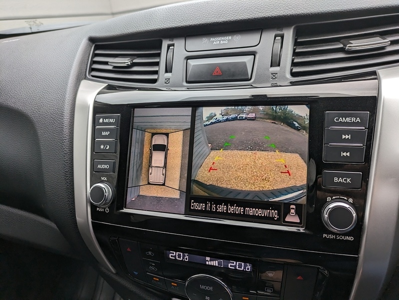 Used Nissan Navara 2021 for sale - 76426339: Photo 14