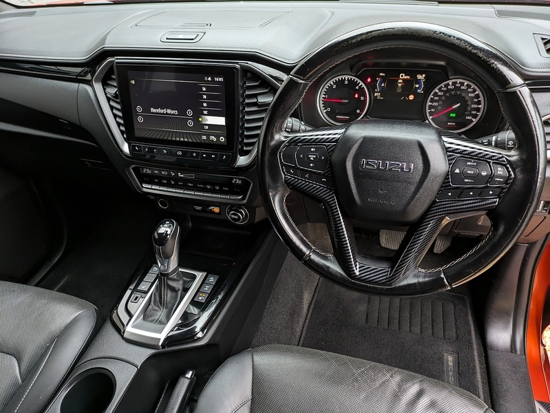 Used Isuzu D-Max 2021 for sale - 76464436: Photo 2