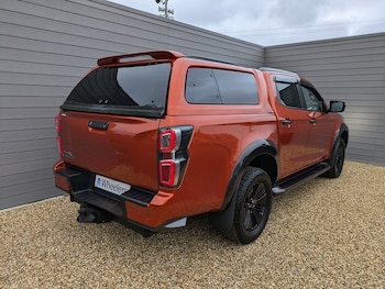 Used Isuzu D-Max 2021 for sale - 76464436: Photo