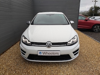 Used Volkswagen Golf 2015 for sale - 76651044: Photo