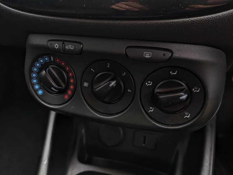 Used Vauxhall Corsa 2017 for sale - 76407095: Photo 13