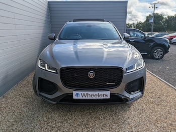 Used Jaguar F-Pace 2022 for sale - 75713593: Photo