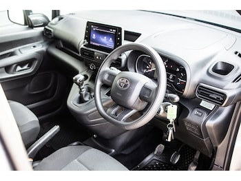 Used Toyota ProAce 2022 for sale - 79284650: Photo