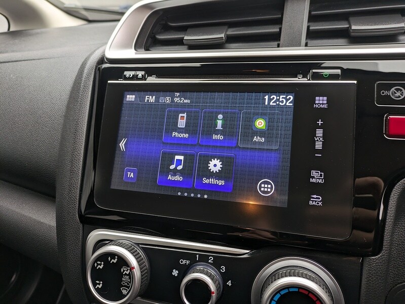 Used Honda Jazz 2016 for sale - 76280552: Photo 14