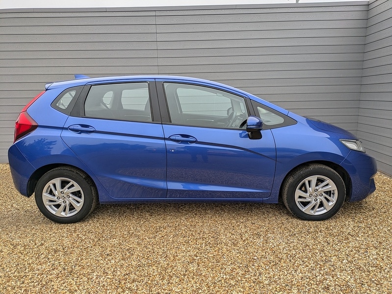 Used Honda Jazz 2016 for sale - 76280552: Photo 5