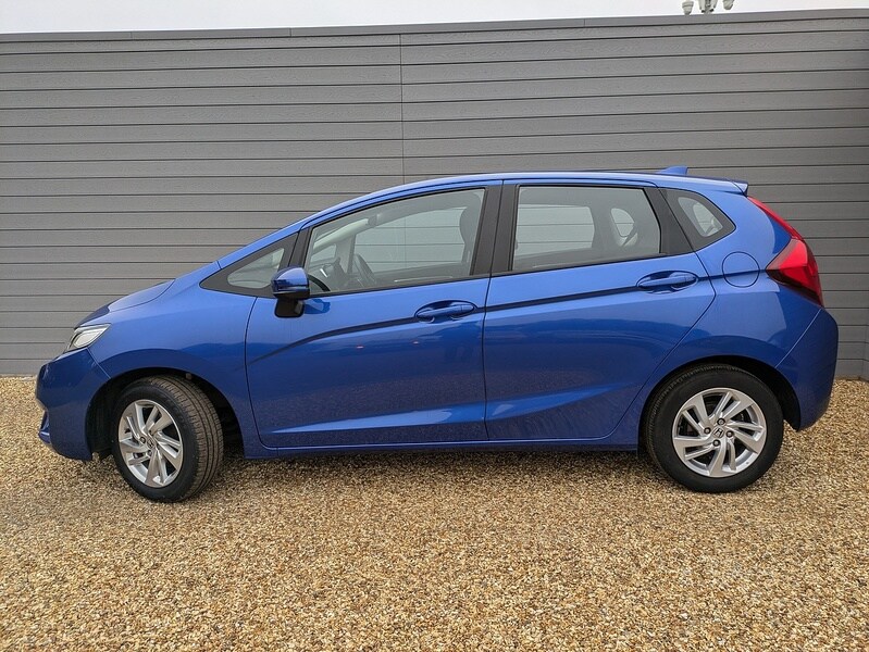 Used Honda Jazz 2016 for sale - 76280552: Photo 6