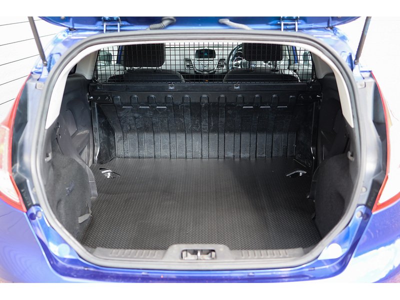 Used Ford Fiesta Van 2017 for sale - 78083622: Photo 13