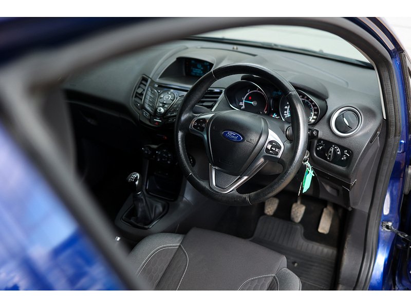 Used Ford Fiesta Van 2017 for sale - 78083622: Photo 19