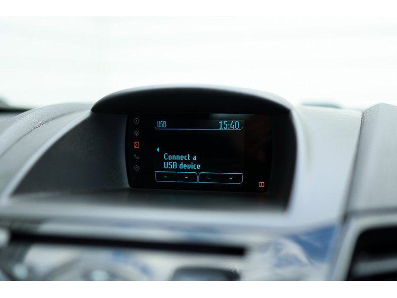 Used Ford Fiesta Van 2017 for sale - 78083622: Photo 23