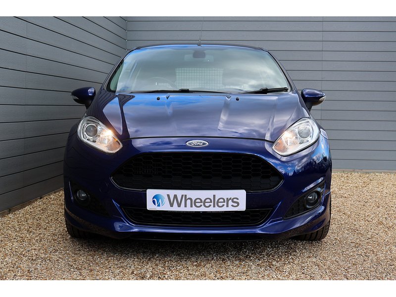 Used Ford Fiesta Van 2017 for sale - 78083622: Photo 6