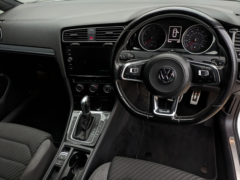 Used Volkswagen Golf 2018 for sale - 77038574: Photo 11
