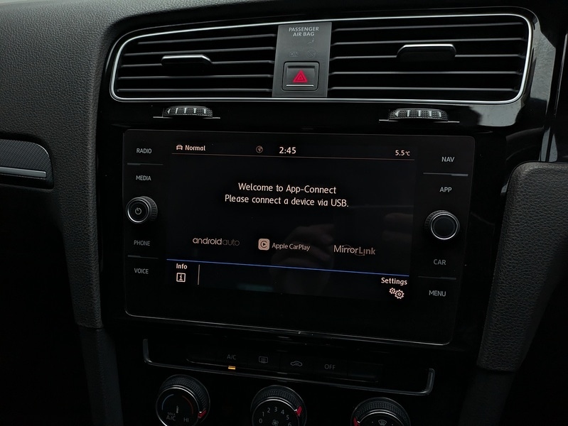 Used Volkswagen Golf 2018 for sale - 77038574: Photo 14