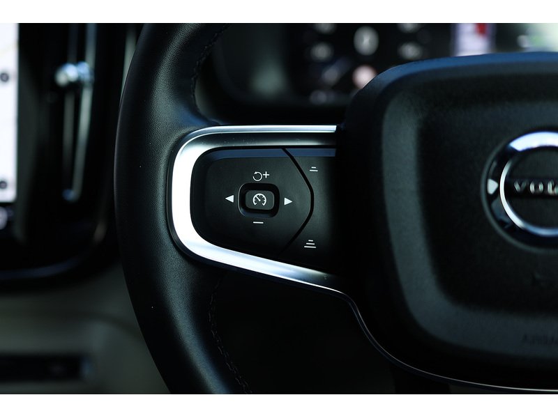 Used Volvo XC40 2022 for sale - 78069439: Photo 30