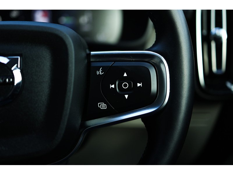 Used Volvo XC40 2022 for sale - 78069439: Photo 31