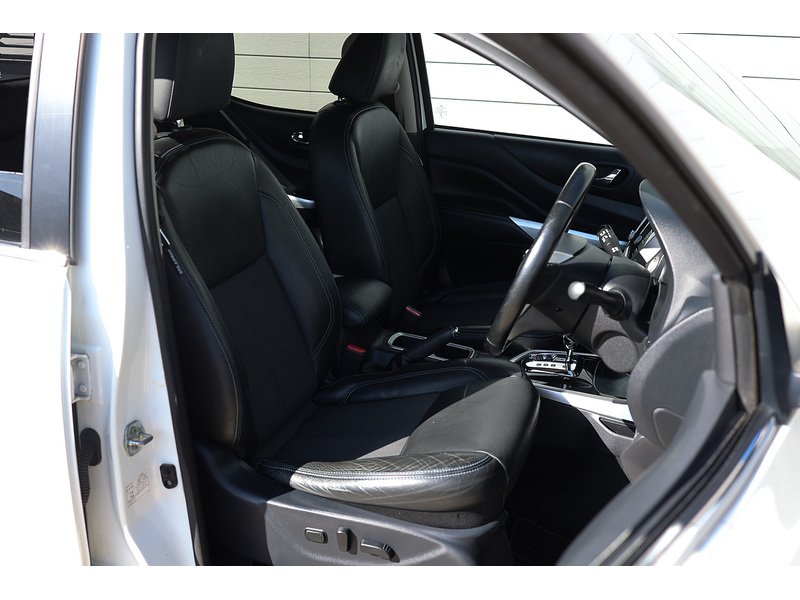 Used Nissan Navara 2020 for sale - 77906066: Photo 16