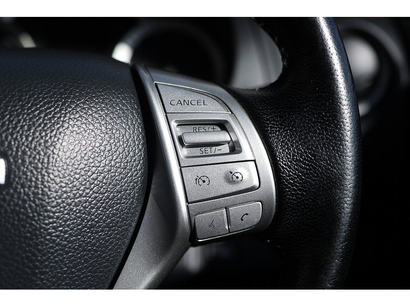 Used Nissan Navara 2020 for sale - 77906066: Photo 25