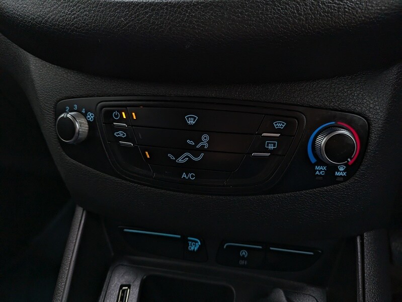 Used Ford Transit Courier 2020 for sale - 76426338: Photo 13