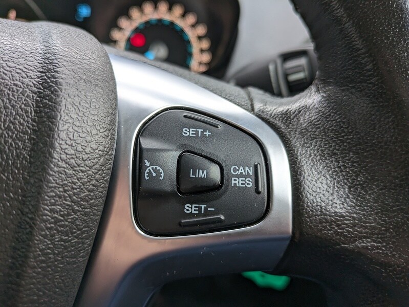 Used Ford Transit Courier 2020 for sale - 76426338: Photo 18