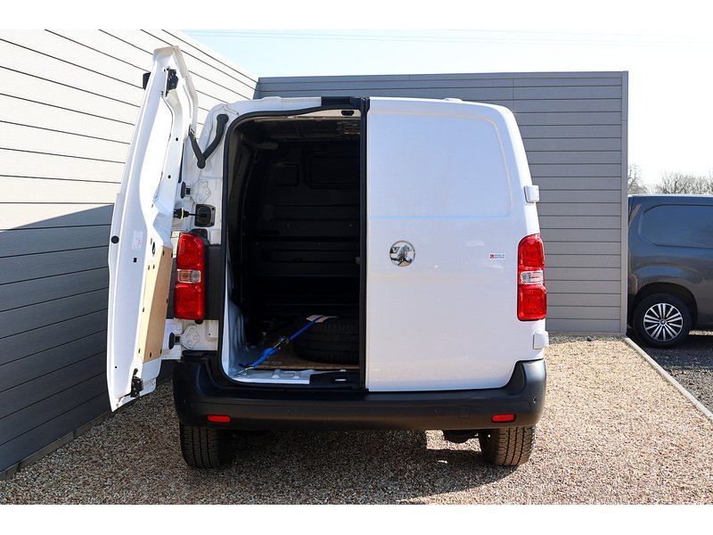 Used Vauxhall Vivaro 2024 for sale - 77947032: Photo 10