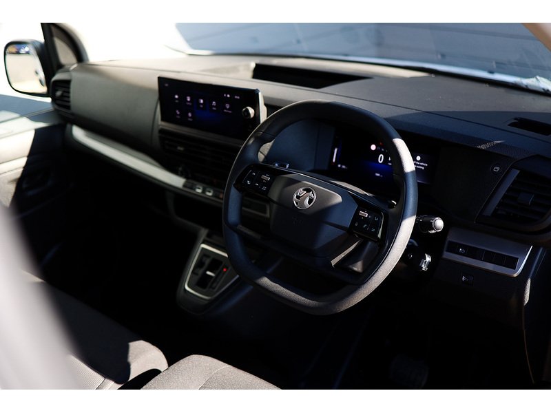 Used Vauxhall Vivaro 2024 for sale - 77947032: Photo 2