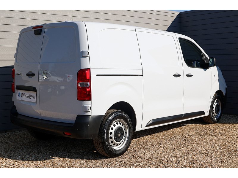 Used Vauxhall Vivaro 2024 for sale - 77947032: Photo 3