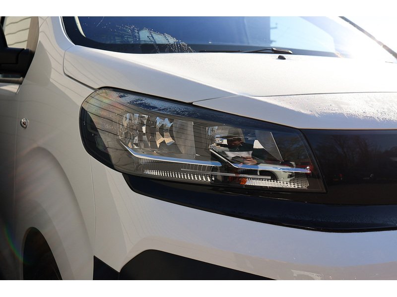 Used Vauxhall Vivaro 2024 for sale - 77947032: Photo 32