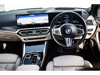 Used BMW i4 2023 for sale - 79297362: Photo
