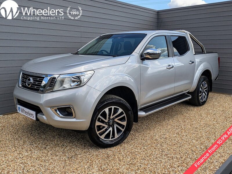 Used Nissan Navara 2017 for sale - 76047030: Photo 1