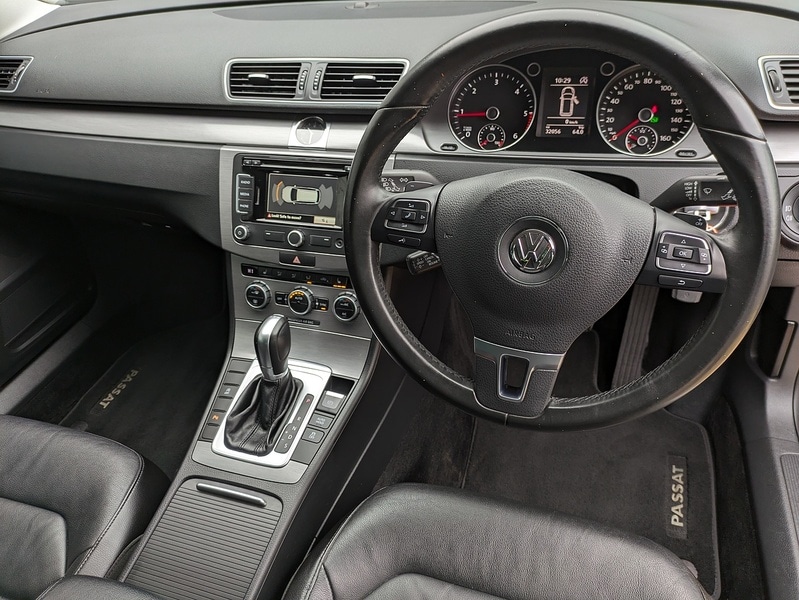 Used Volkswagen Passat 2014 for sale - 76288031: Photo 2