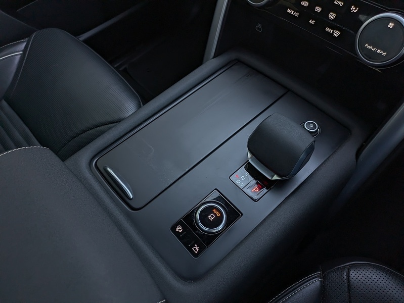 Used Land Rover Discovery 2023 for sale - 76655500: Photo 13