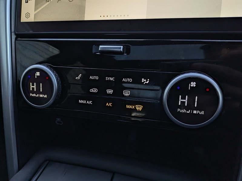 Used Land Rover Discovery 2023 for sale - 76655500: Photo 14