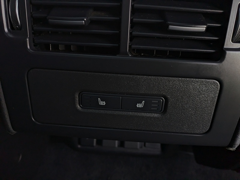 Used Land Rover Discovery 2023 for sale - 76655500: Photo 25